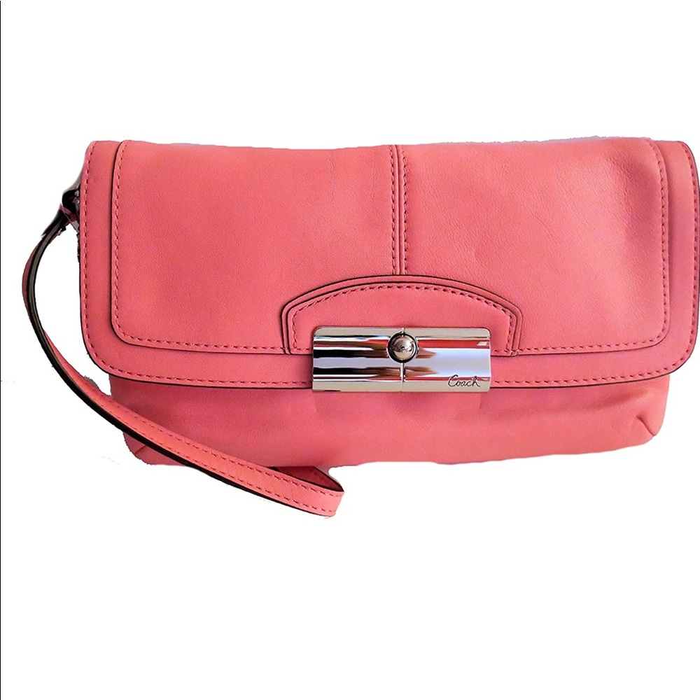 ‼️Today Special ‼️Coach Leather Flap Wristlet